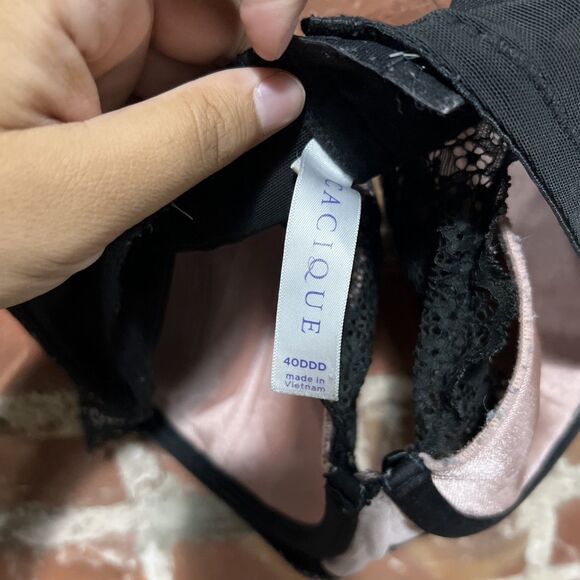 Cacique Bra Lightly Lined French Balconette 40DDD Black Lace Sexy Underwire - Picture 3 of 4